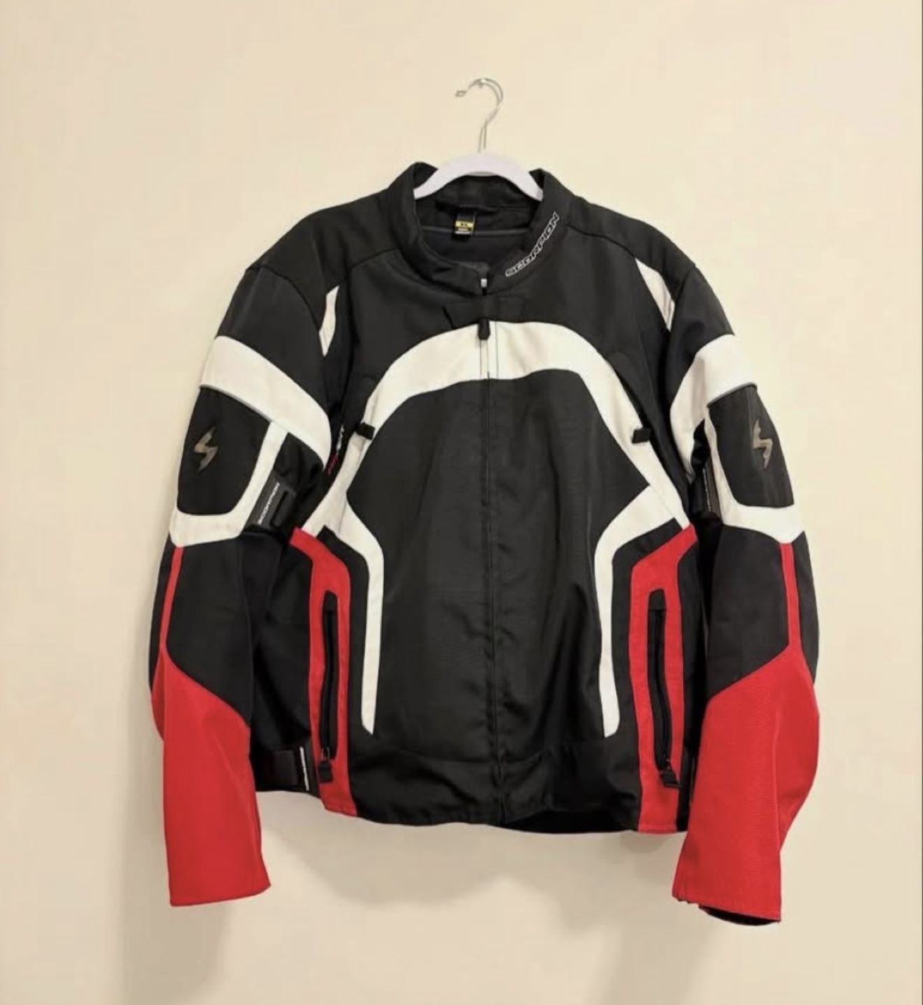 Scorpion armoured motorcycle riding jacket like new