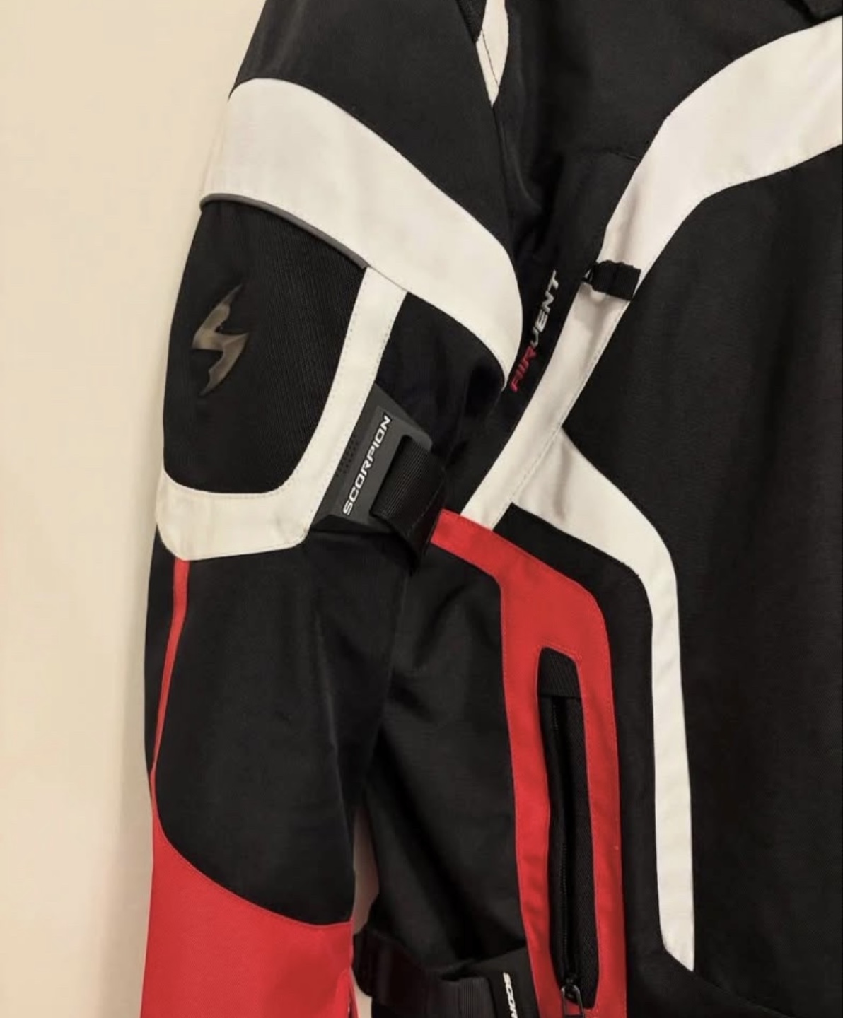 Scorpion armoured motorcycle riding jacket like new - photo 3