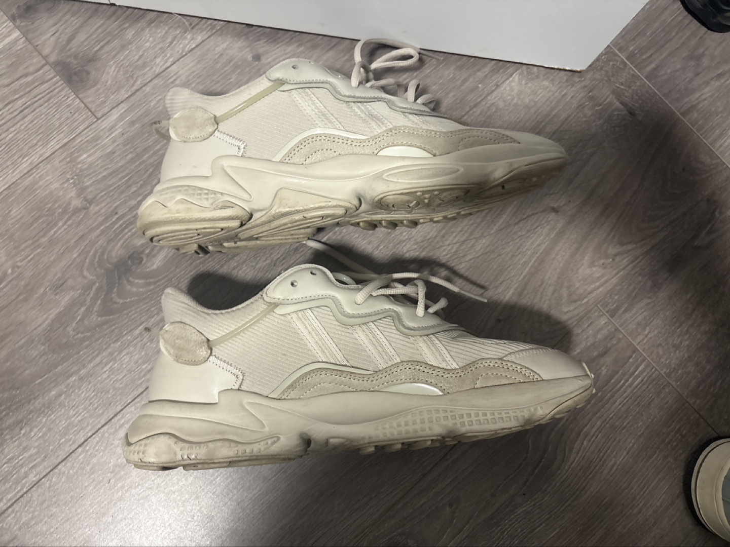 Adidas Ozweego Beige Sneakers - photo 4