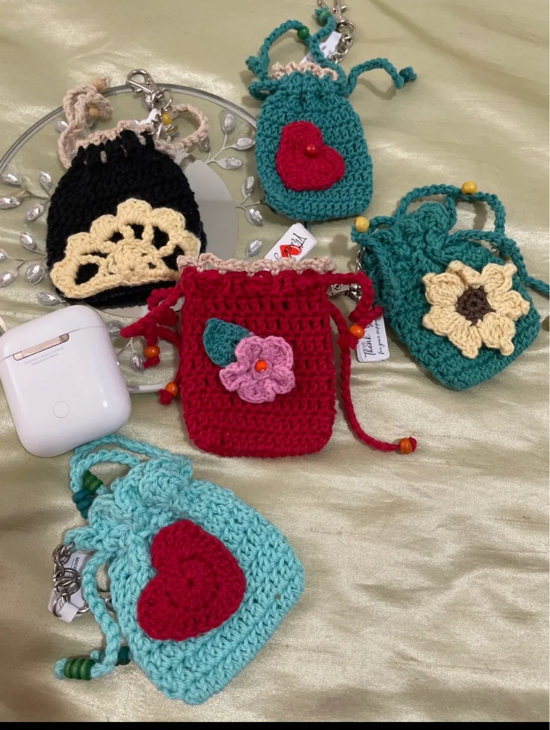 Handmade Crochet Airpod Cases Keychain image indicator(3)