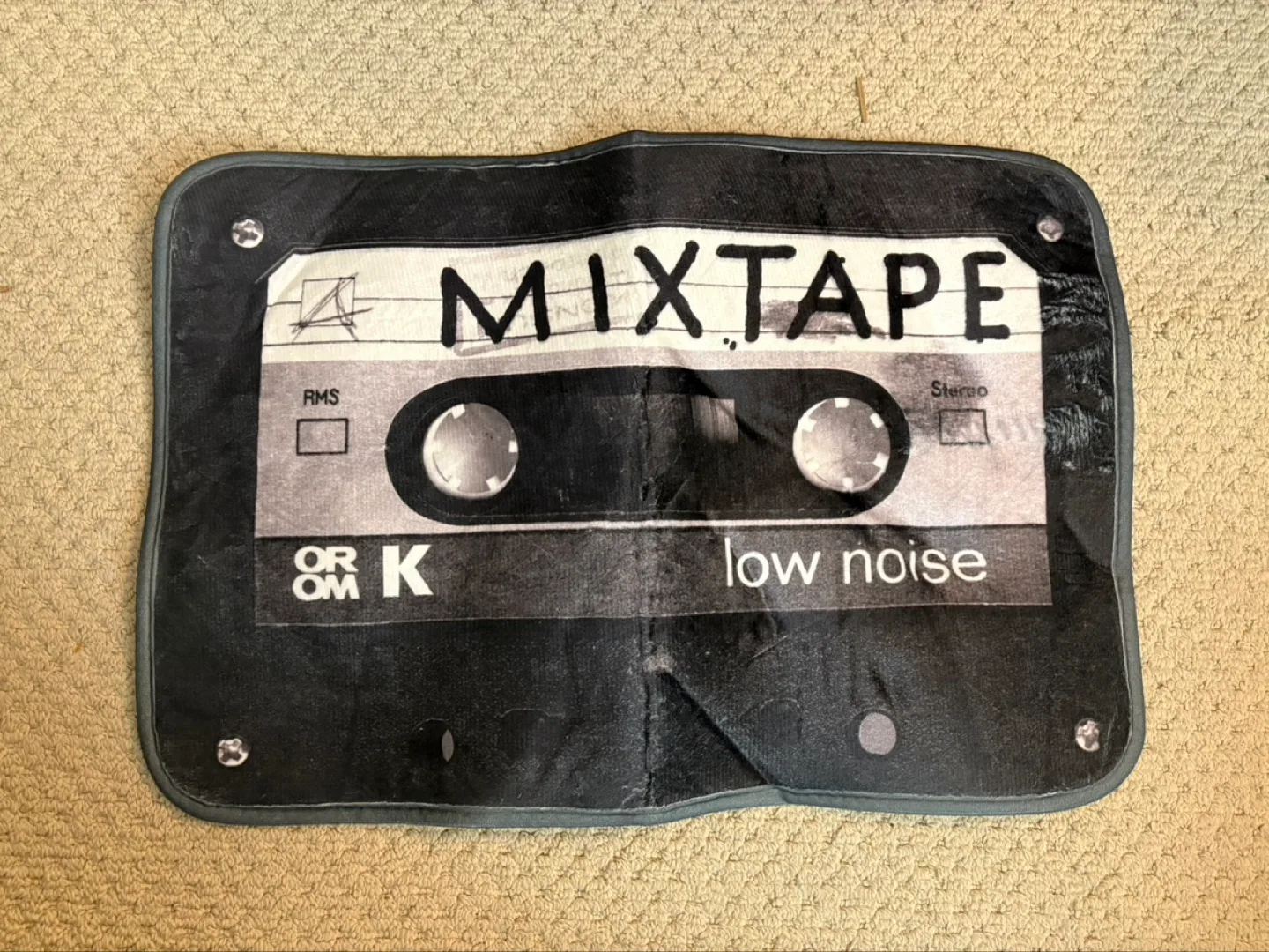 New Cassette Tape bath mat 💚 image indicator(4)