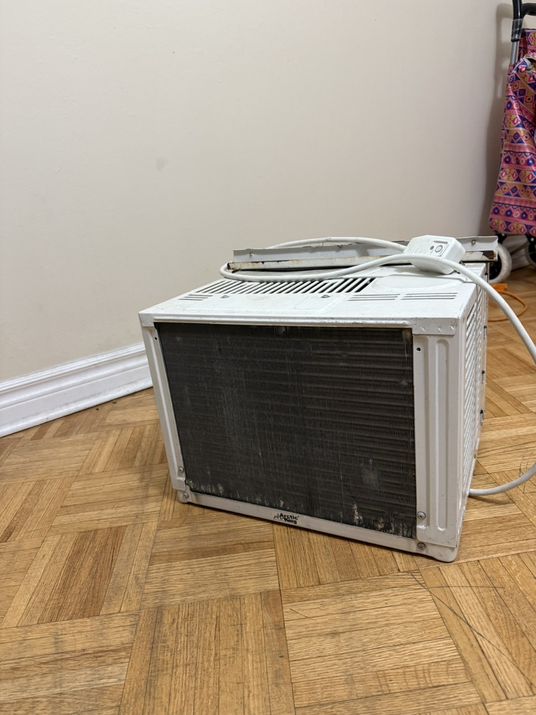 Arctic Air Window Air Conditioner - photo 2
