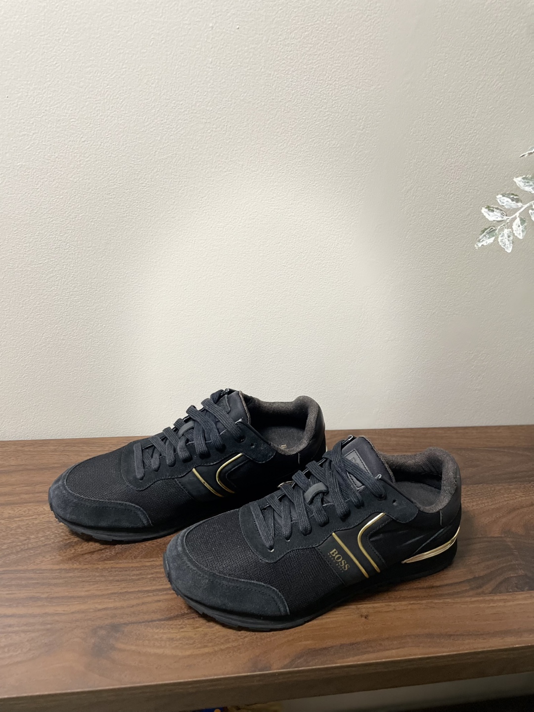 Hugo Boss Black Suede Sneakers Size 42 - photo 2