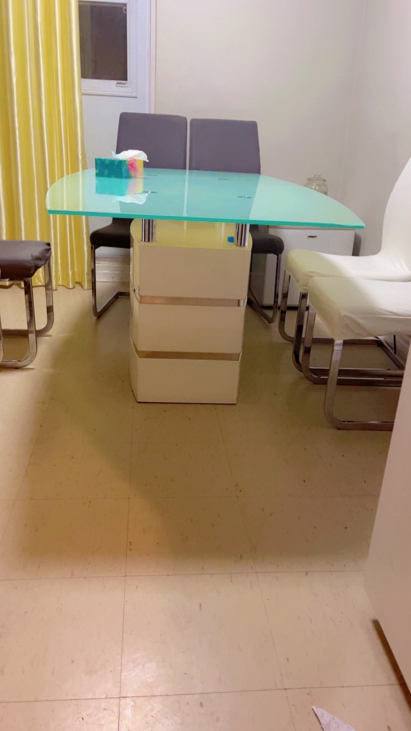 Dining room table - photo 2