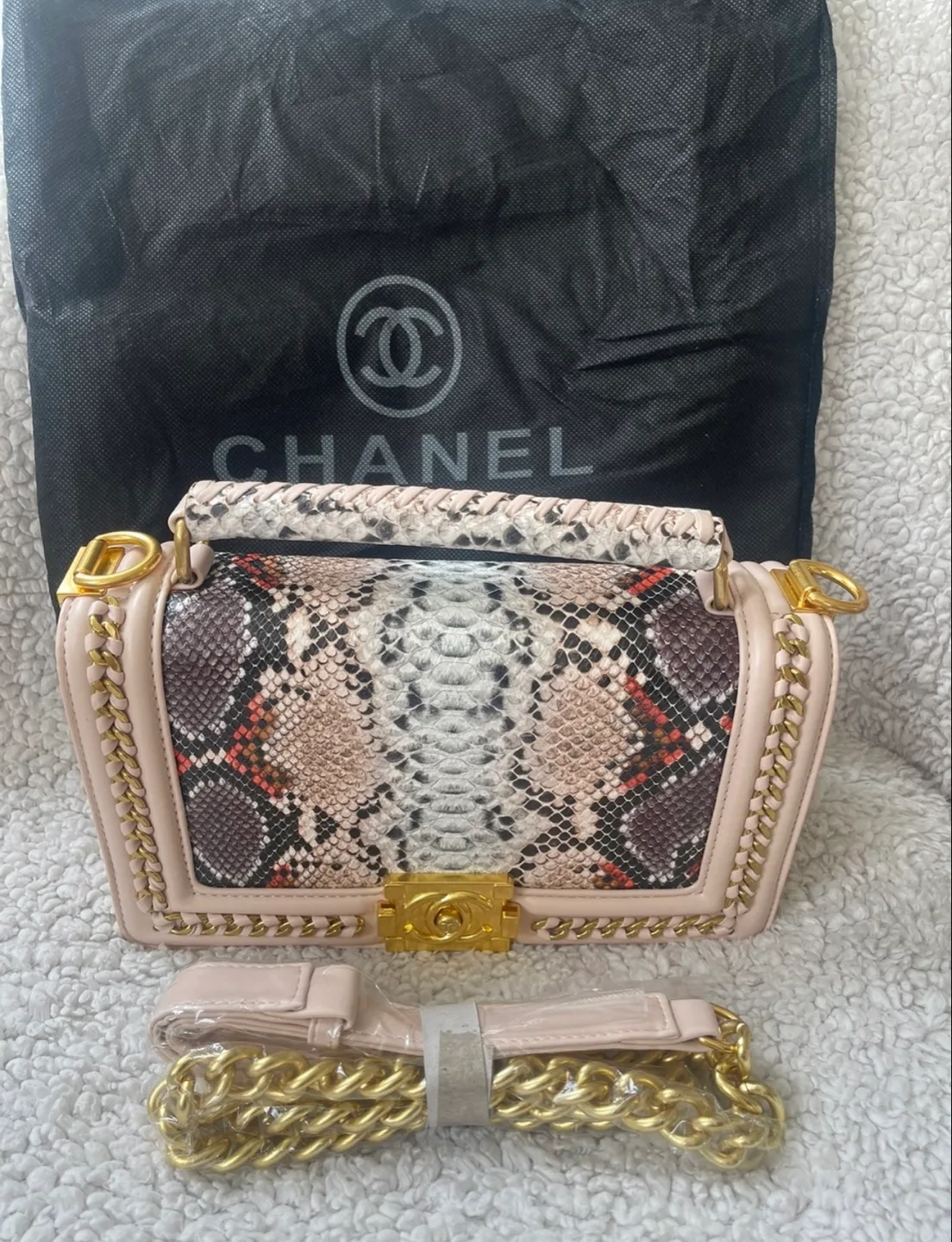 Chanel-inspired Snakeskin Handbag image indicator(2)
