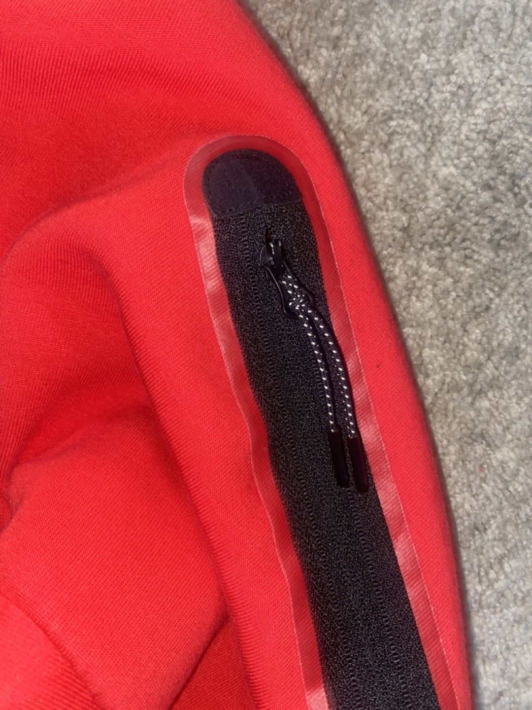 Red Nike Tech Fleece - photo 4