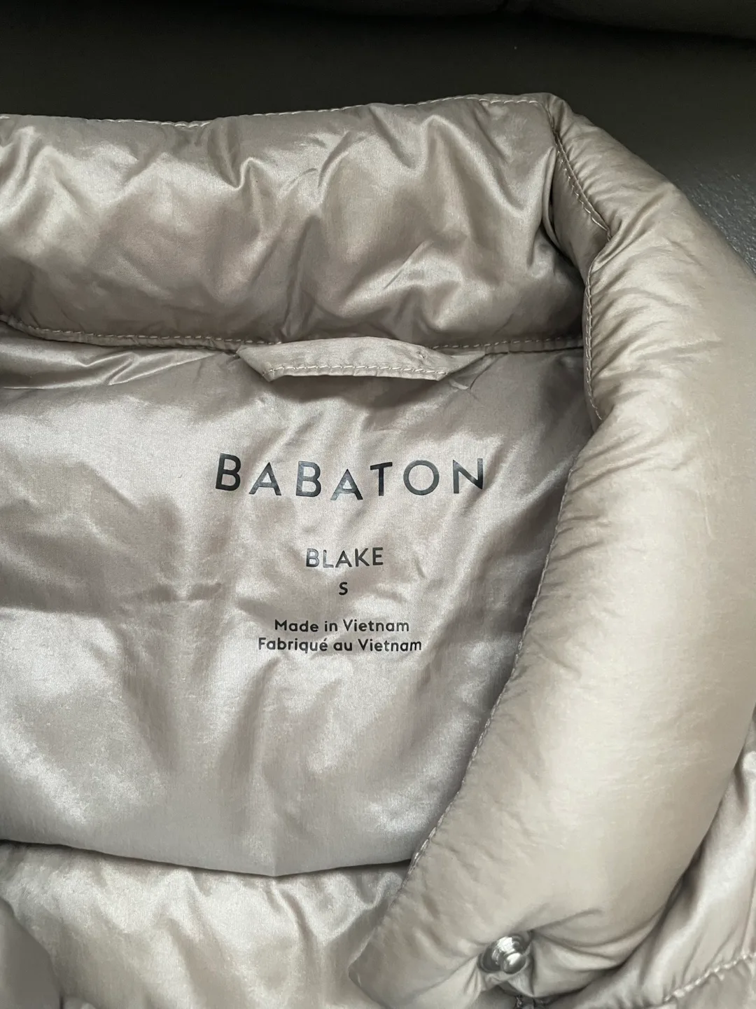 Babaton Blake Down Vest - Size Small image indicator(2)