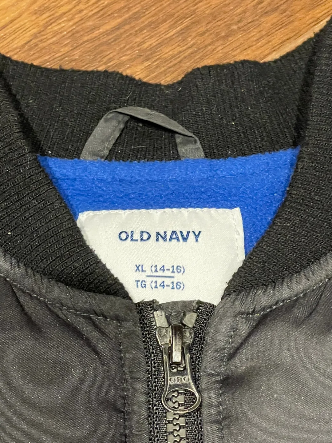 Boys fall jacket kids size XL 14-16, great condition image indicator(2)