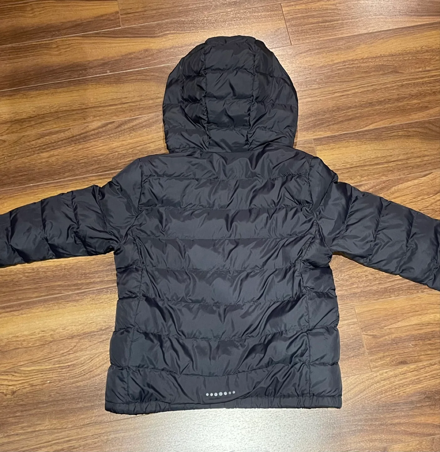 Uniqlo Kids fall / spring padded parka jacket, size 11/12 image indicator(3)