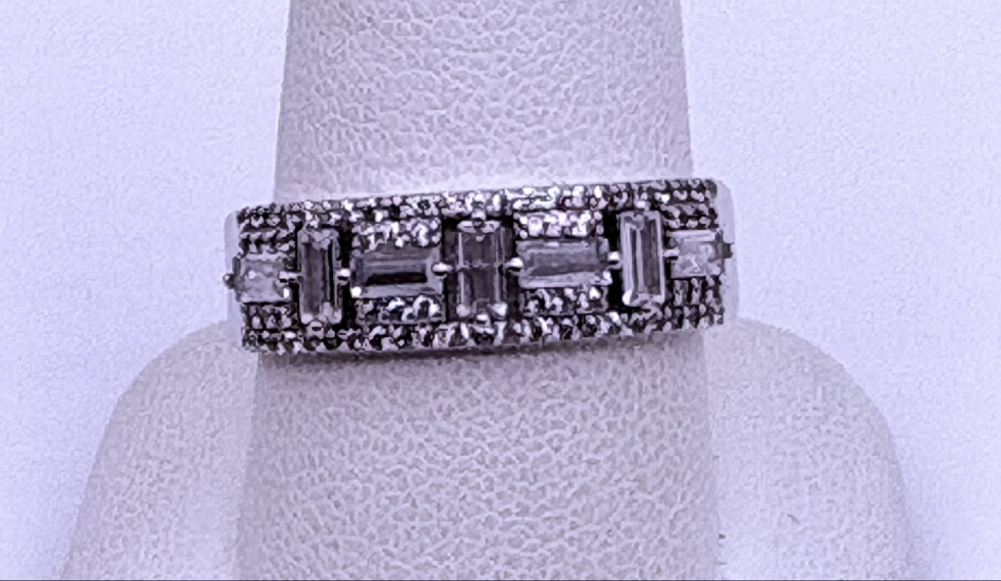 Stunning CZ Bridal Ring Set - photo 4