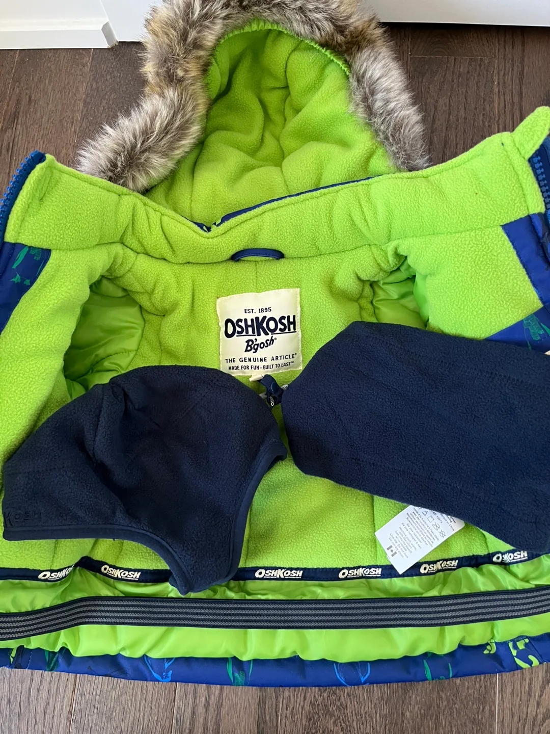 OshKosh B'gosh Baby Snowsuit - Size 12M - Penguin Print image indicator(5)