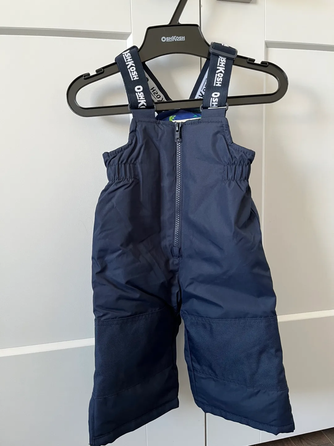 OshKosh B'gosh Baby Snowsuit - Size 12M - Penguin Print image indicator(4)