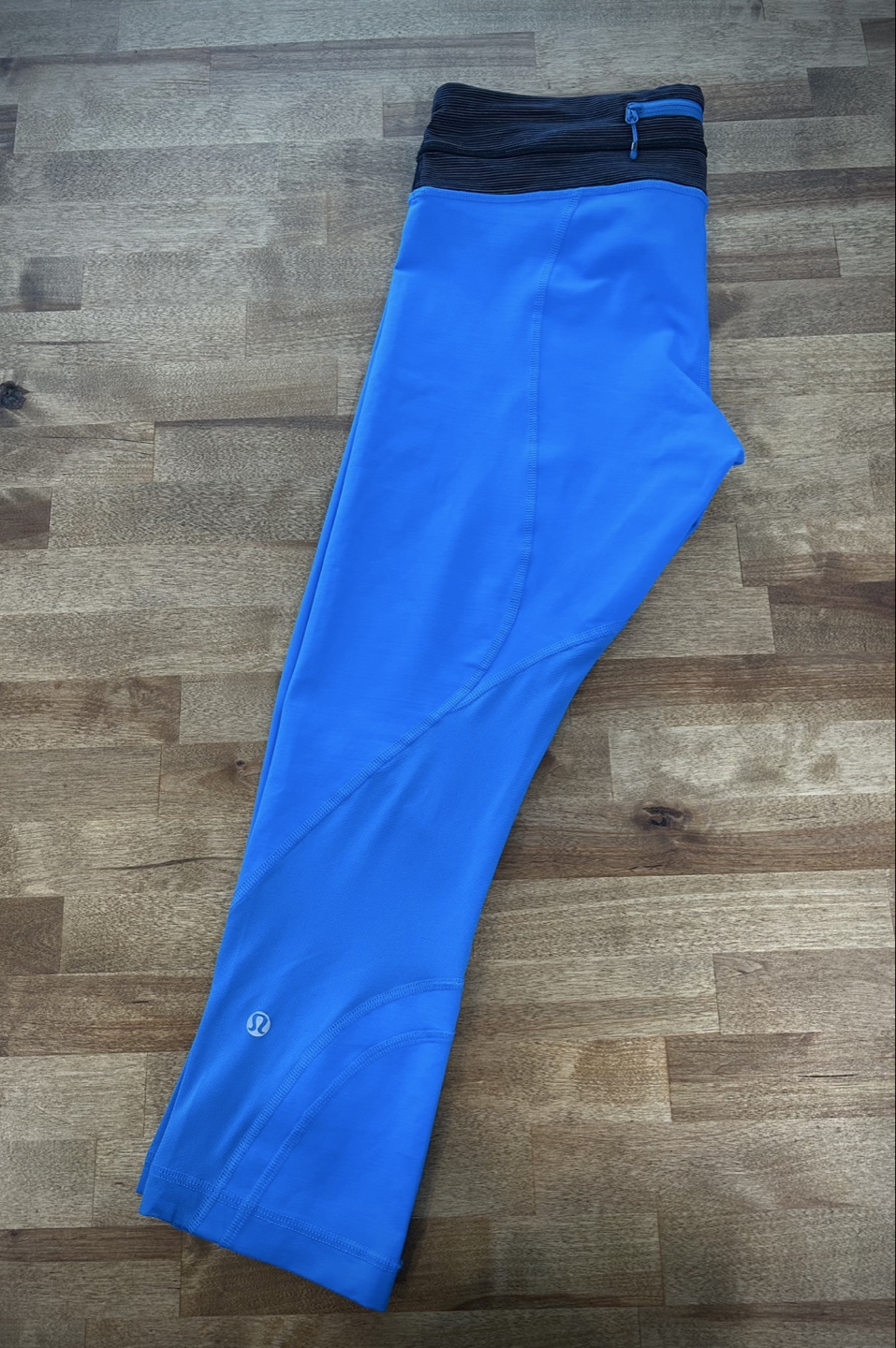 Lululemon Blue Crop Leggings Size 8