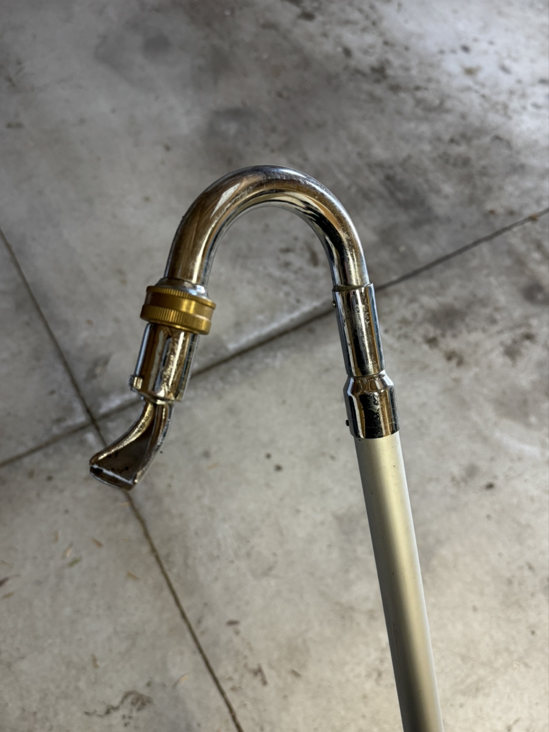 Telescoping Gutter Cleaning Tool