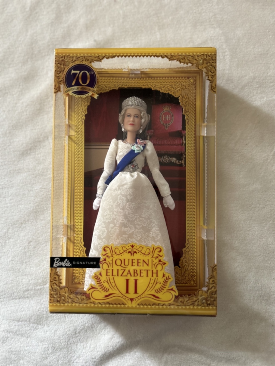 Barbie Signature Queen Elizabeth II Platinum Jubilee Doll 💚