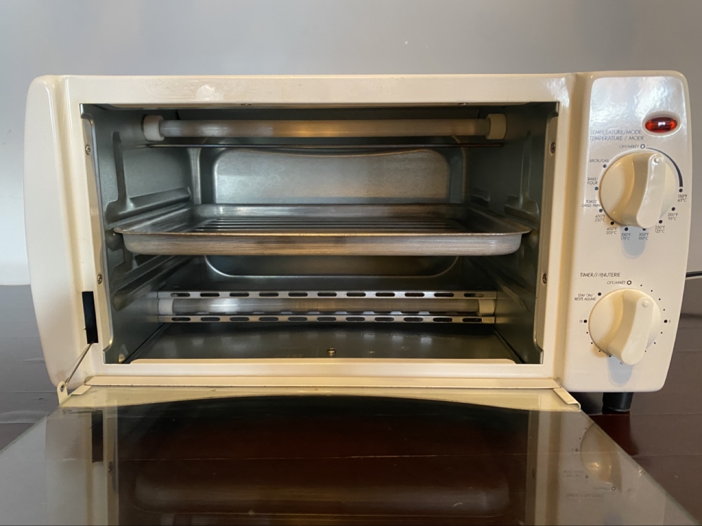 Compact countertop oven - photo 2