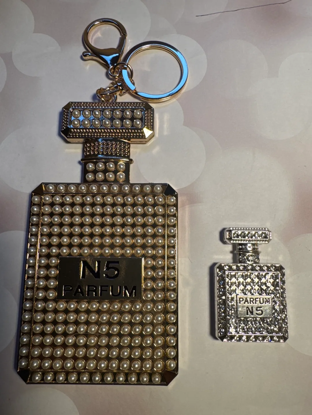 Chanel N°5 Perfume Keychain Set thumbnail
