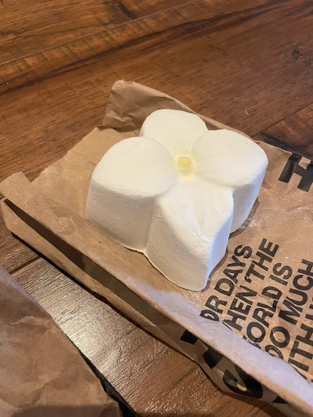 Lush bath bombs - Dinosaur and flower image indicator(4)