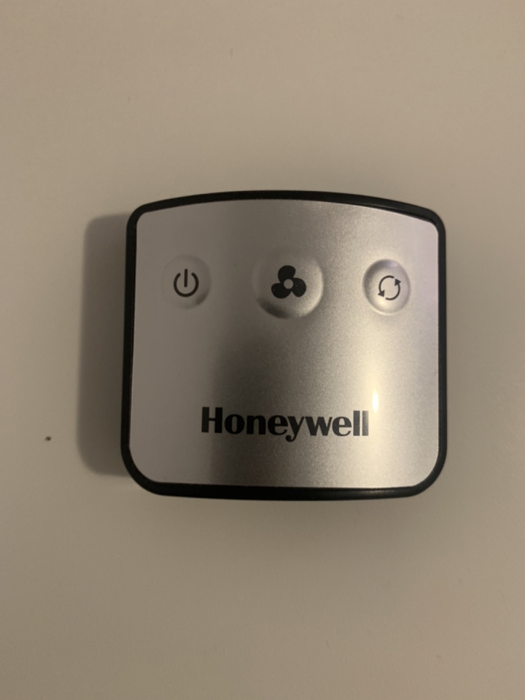 Honeywell TurboForce Tower Fan - photo 3