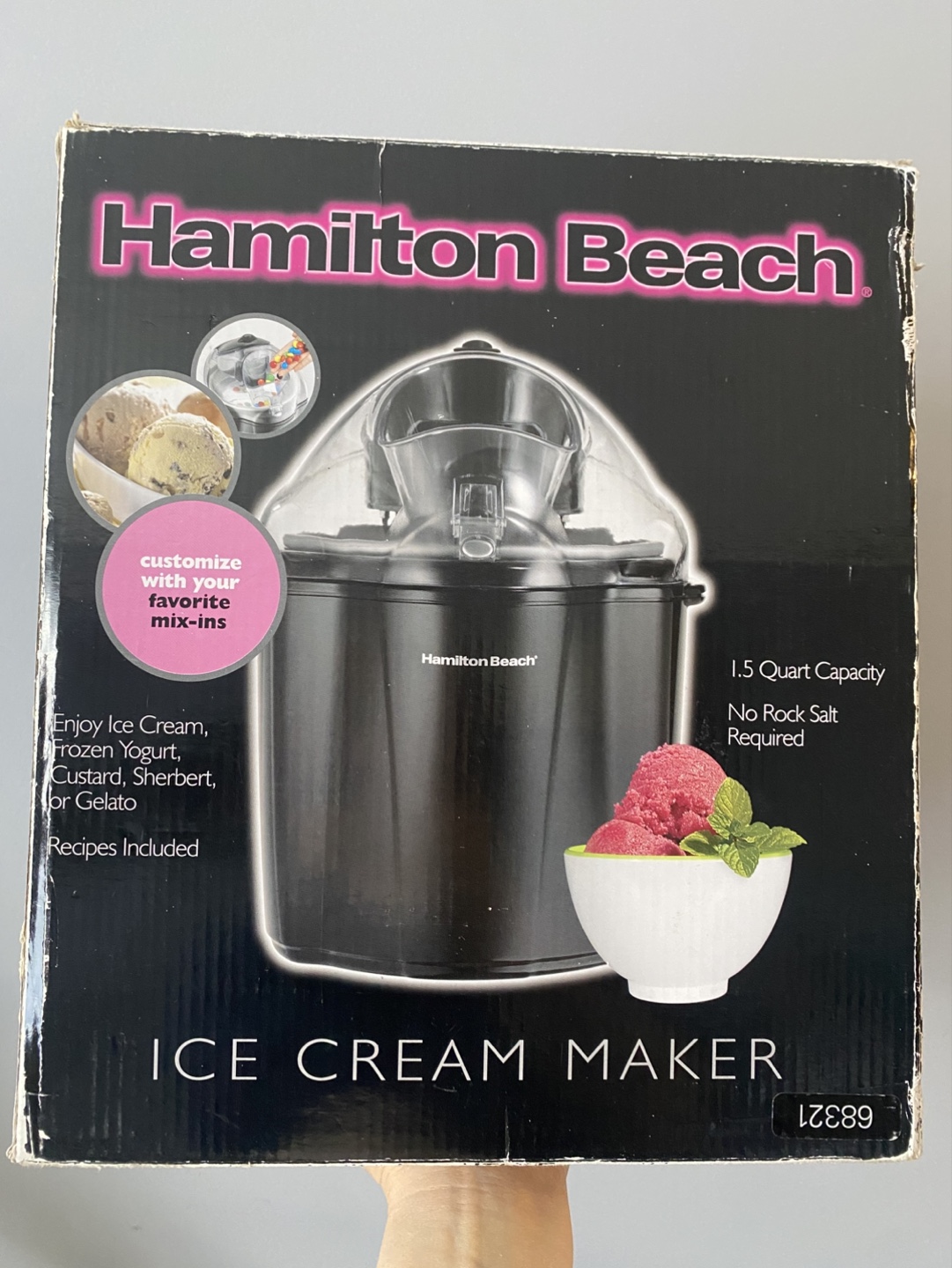 Ice Cream Maker - 1.5 Quart - New in Box