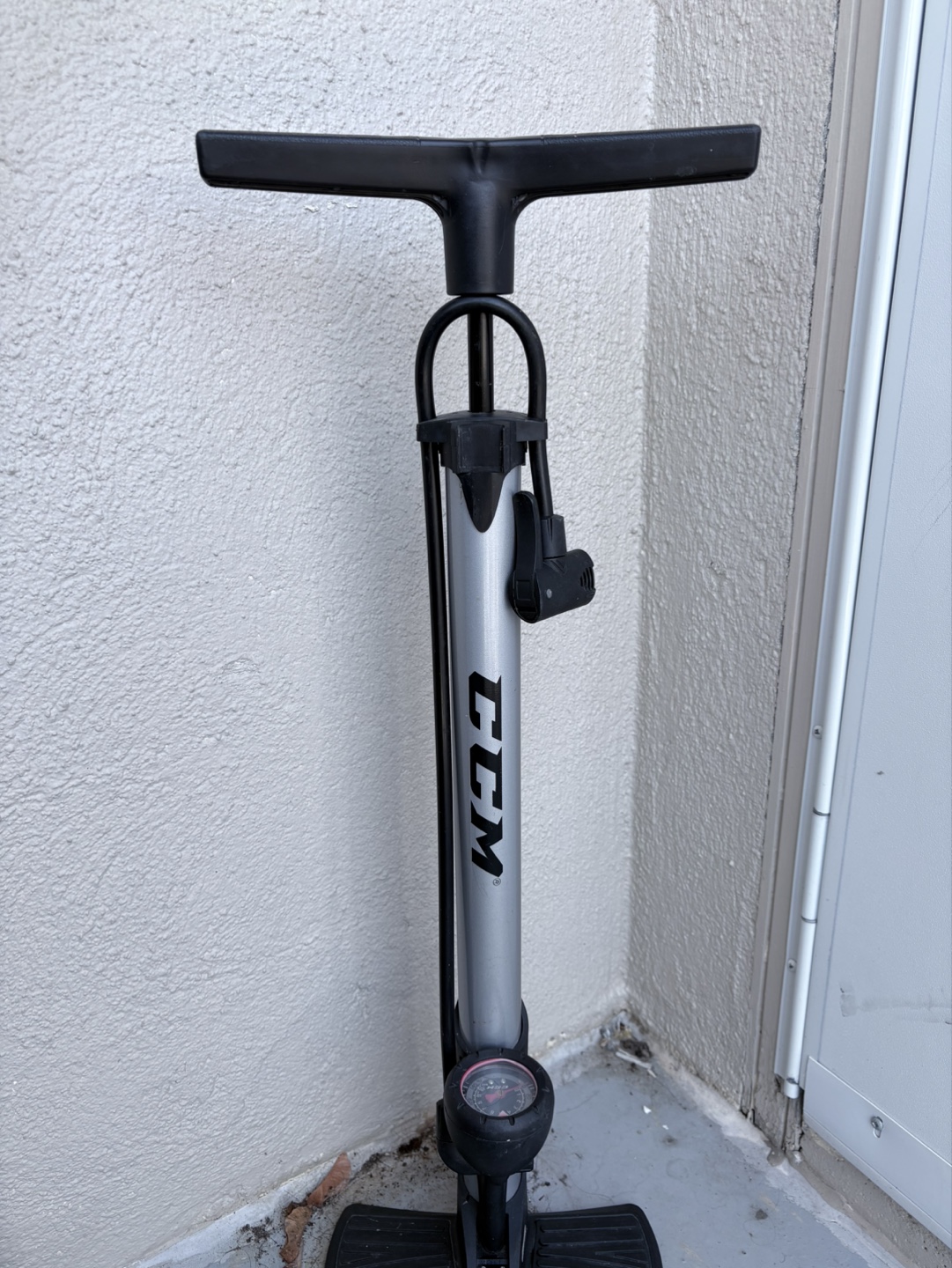 CCM Floor Pump with Gauge - photo 4