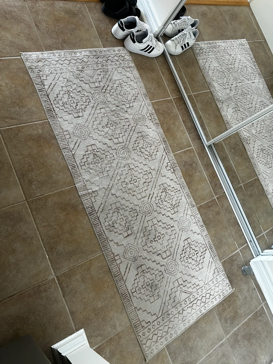 Neutral Runner Rug image indicator(2)