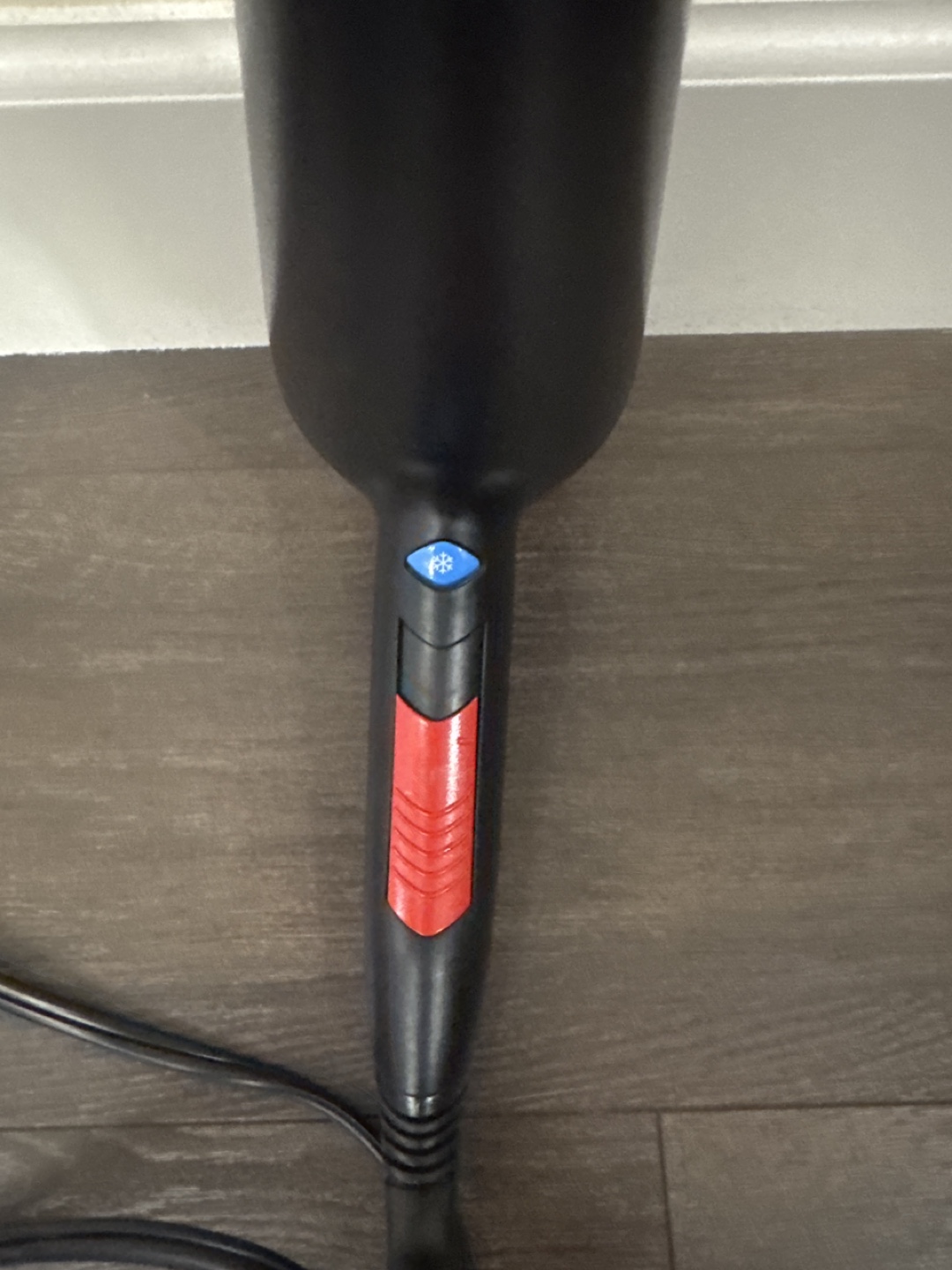 TRESemmé Hair Dryer - photo 2