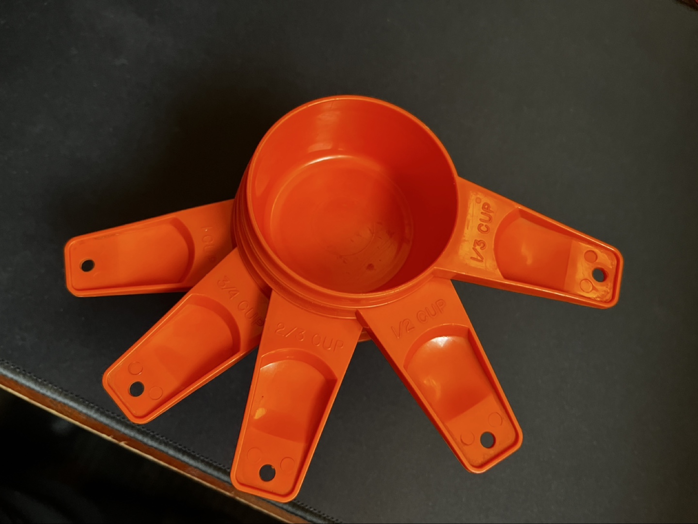 Vintage Tupperware Measuring Cups - Set of 5 - photo 3