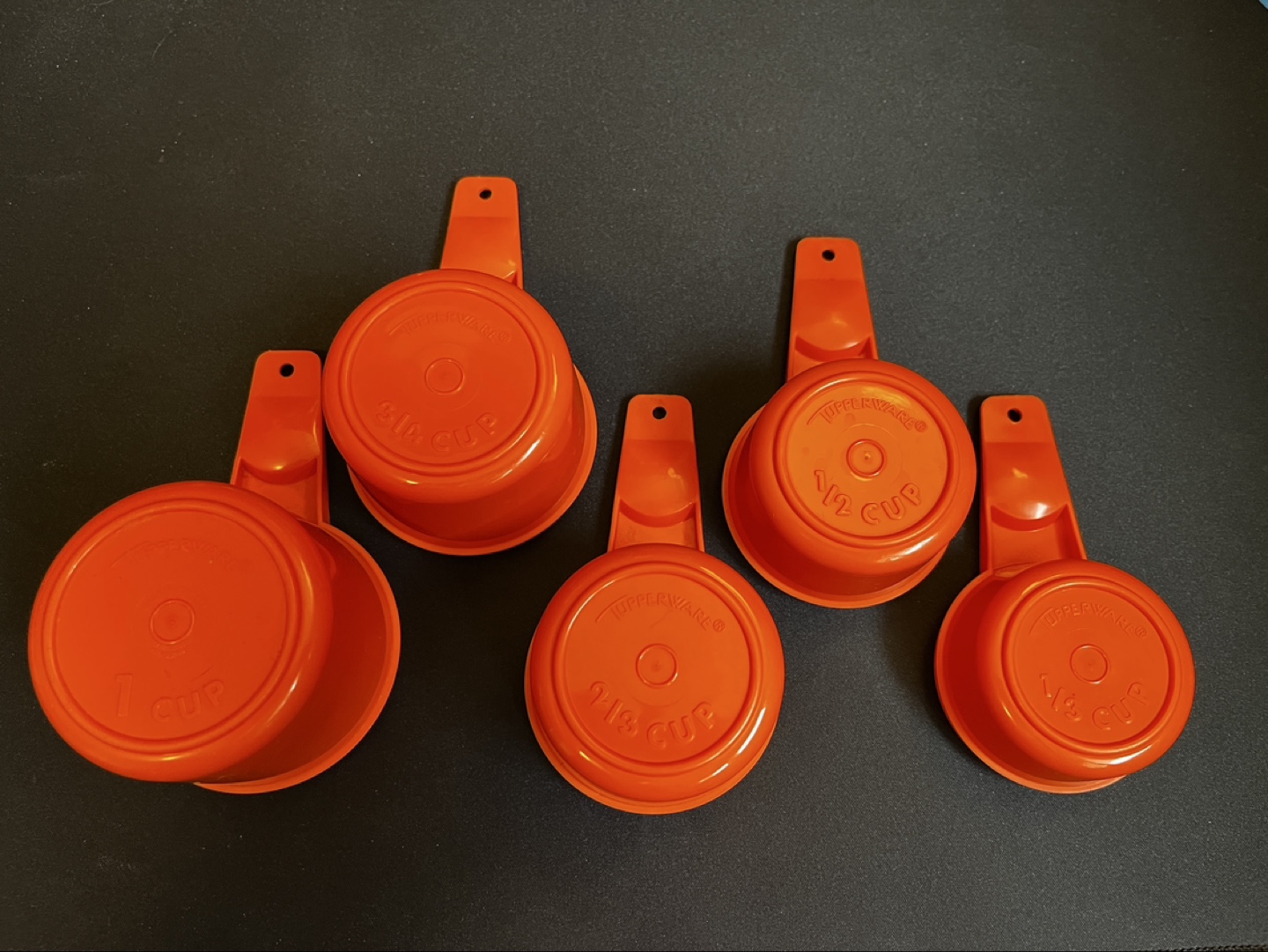 Vintage Tupperware Measuring Cups - Set of 5 - photo 2
