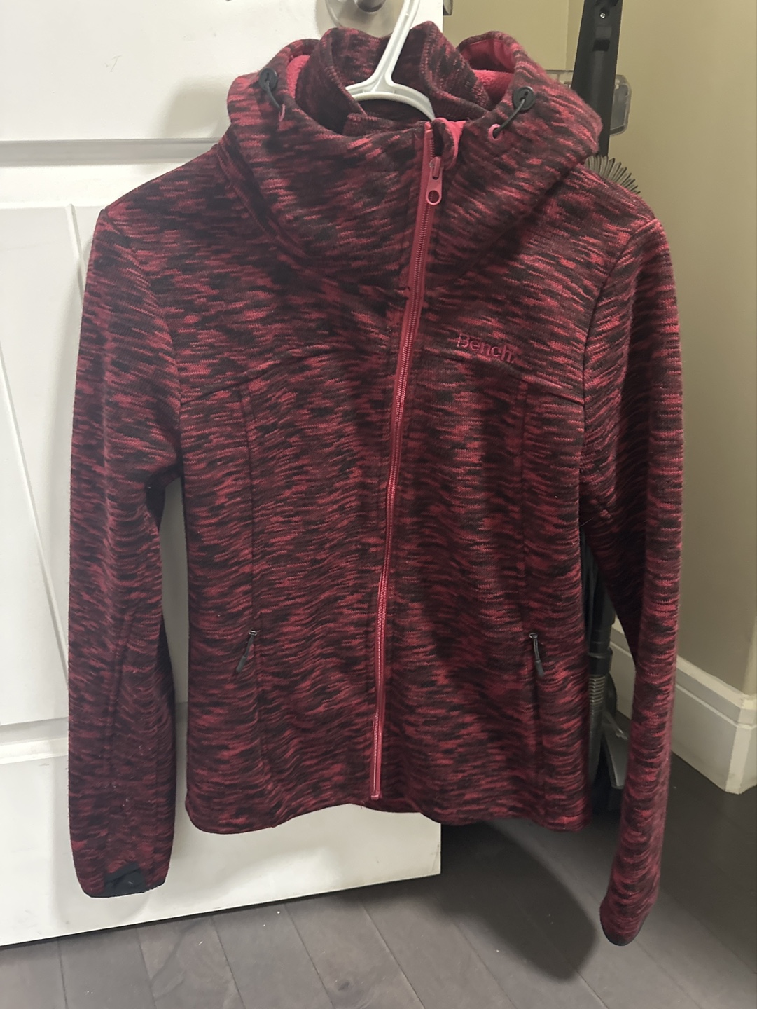Bench Women's Size Medium Red & Black Fleece Hoodie