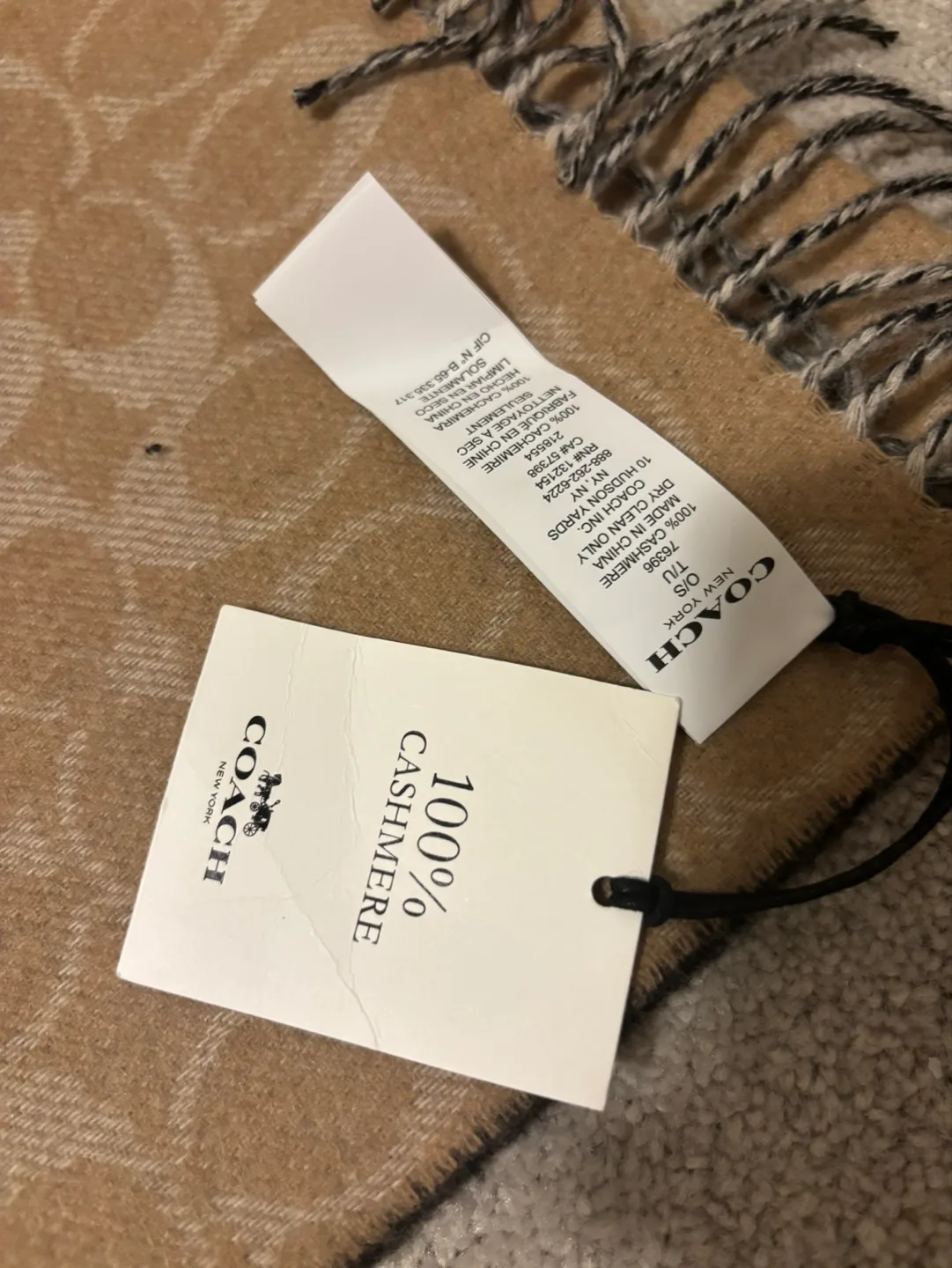 BNWT Coach 100% Cashmere Scarf Double Sided Signature image indicator(3)