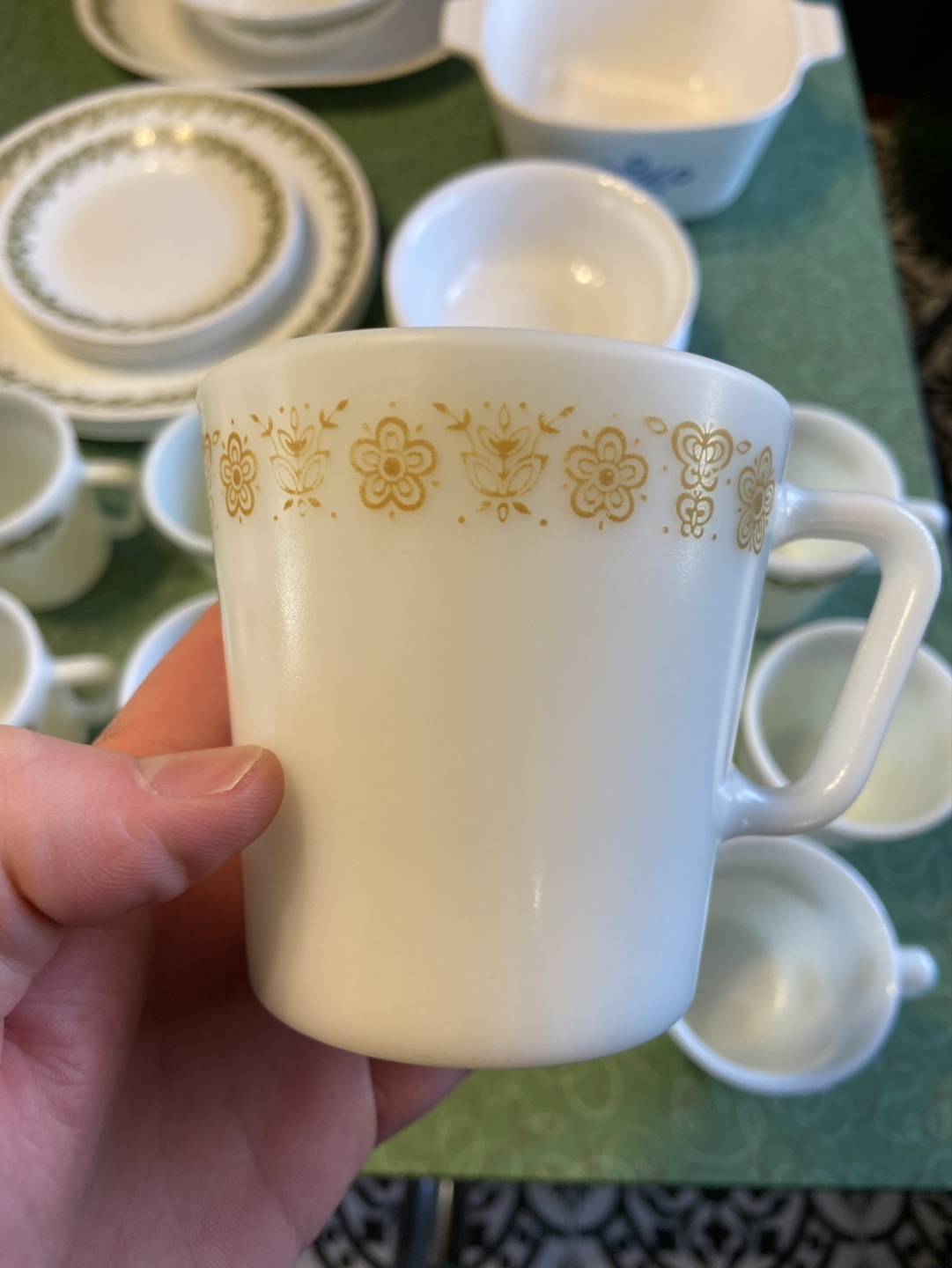 31-Piece Vintage Pyrex / Corelle / Corningware / Hazel Atlas Lot - photo 3