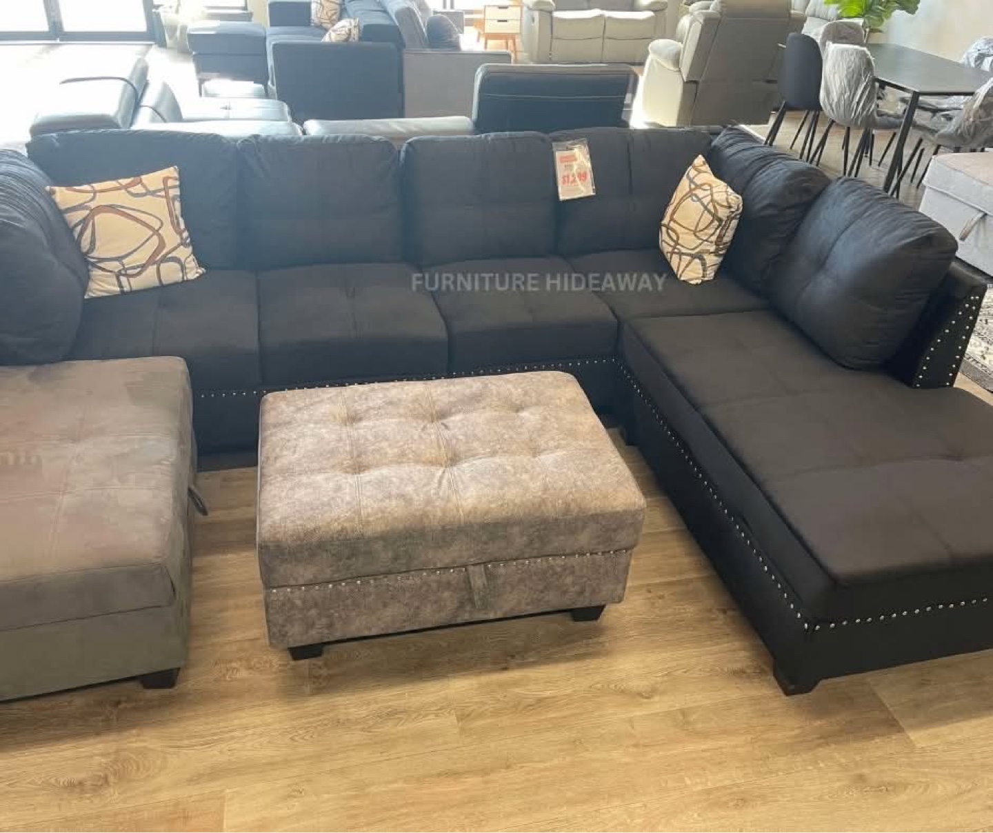 The Black Couch That Goes With Everything!🖤 - photo 5