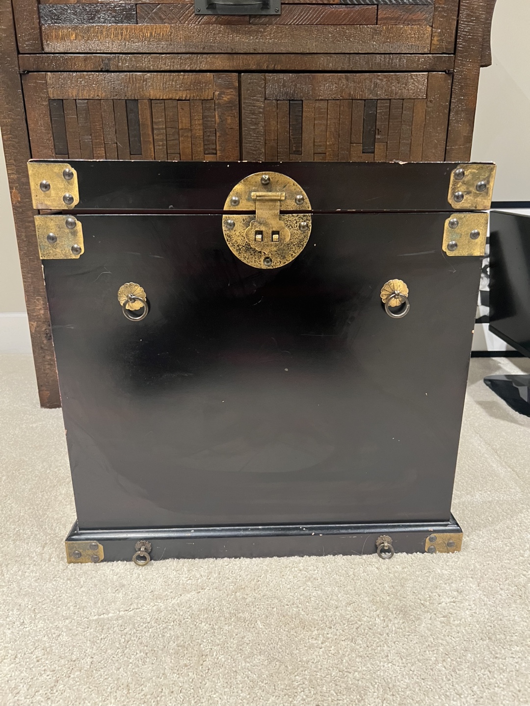 Asian-style Storage Trunk with Trays