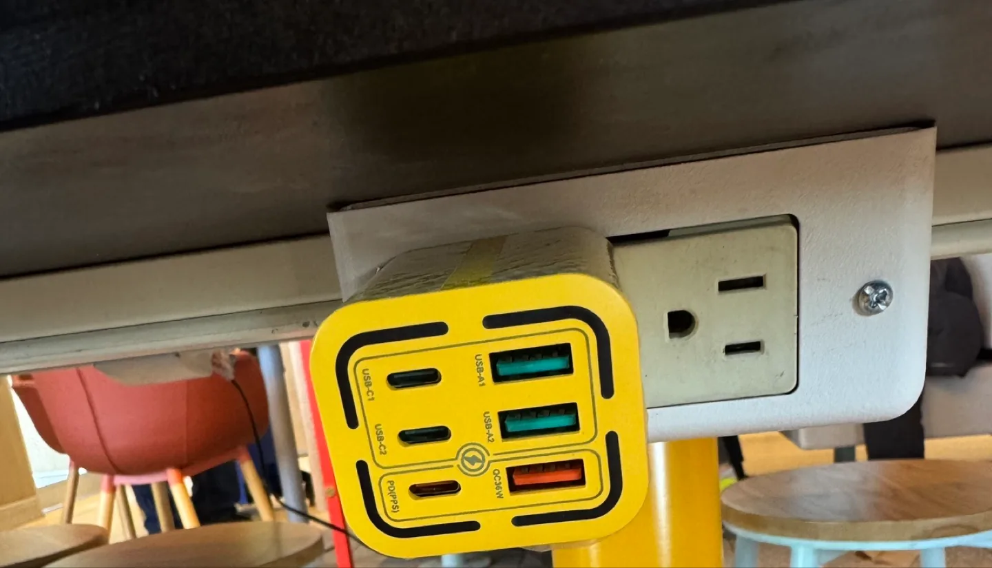 50W 6-Port USB Fast Charger - BK320-3A3C-US image indicator(10)