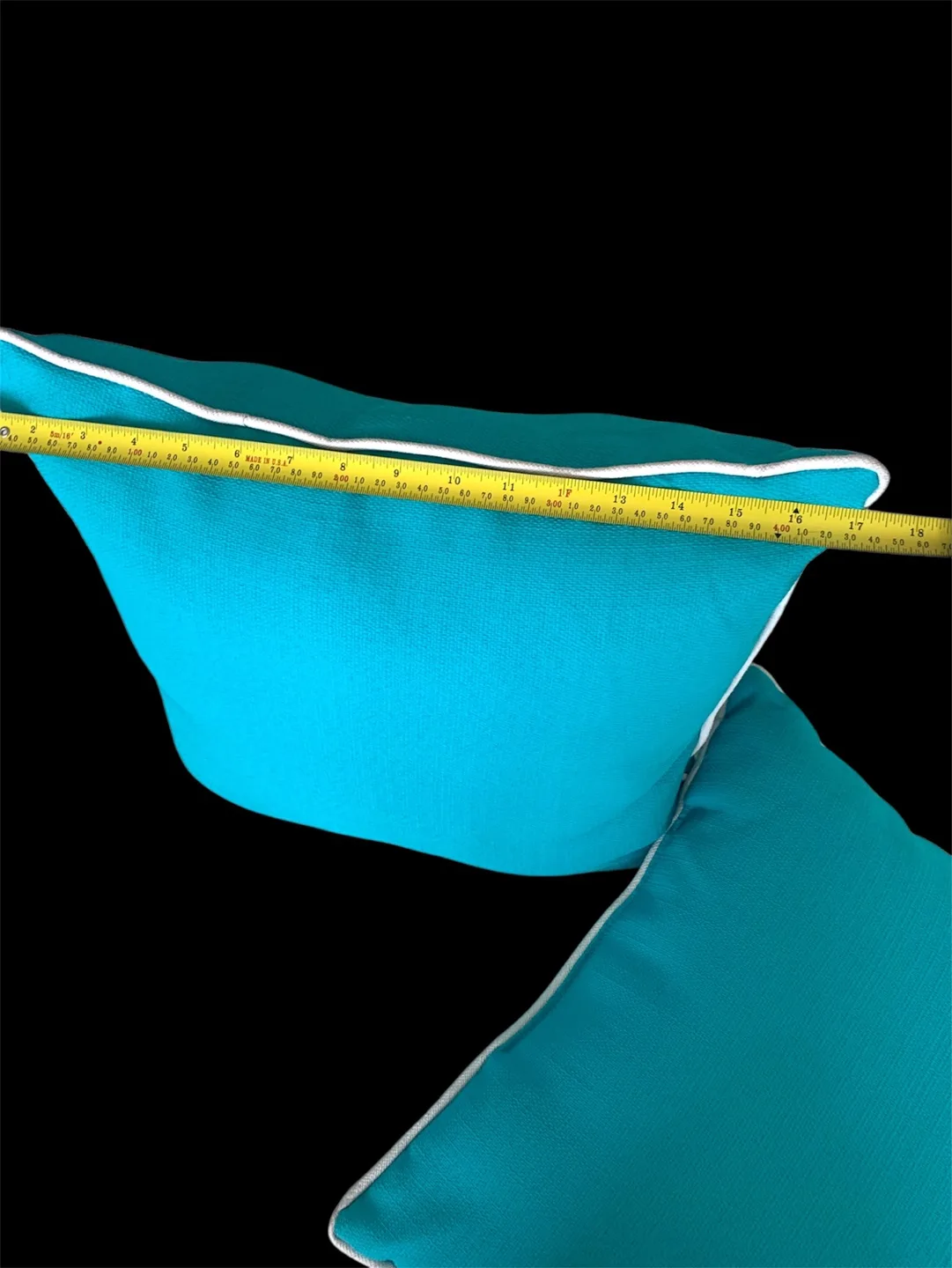 ☀️POTTERY BARN-2 Sunbrella Outdoor Pillows image indicator(4)