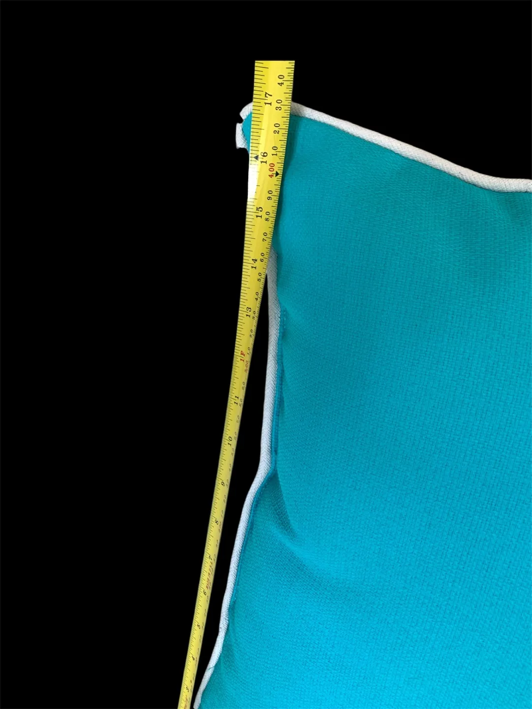 ☀️POTTERY BARN-2 Sunbrella Outdoor Pillows image indicator(5)