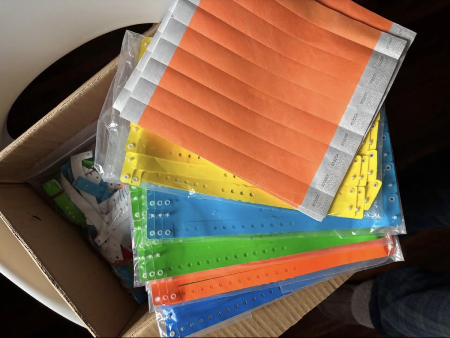 Bulk Wristbands - Assorted Colours - photo 2