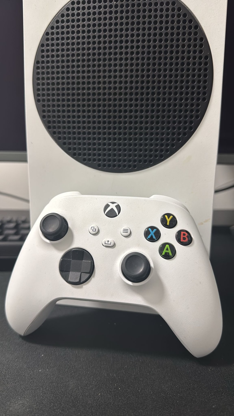 Xbox Series S Bundle