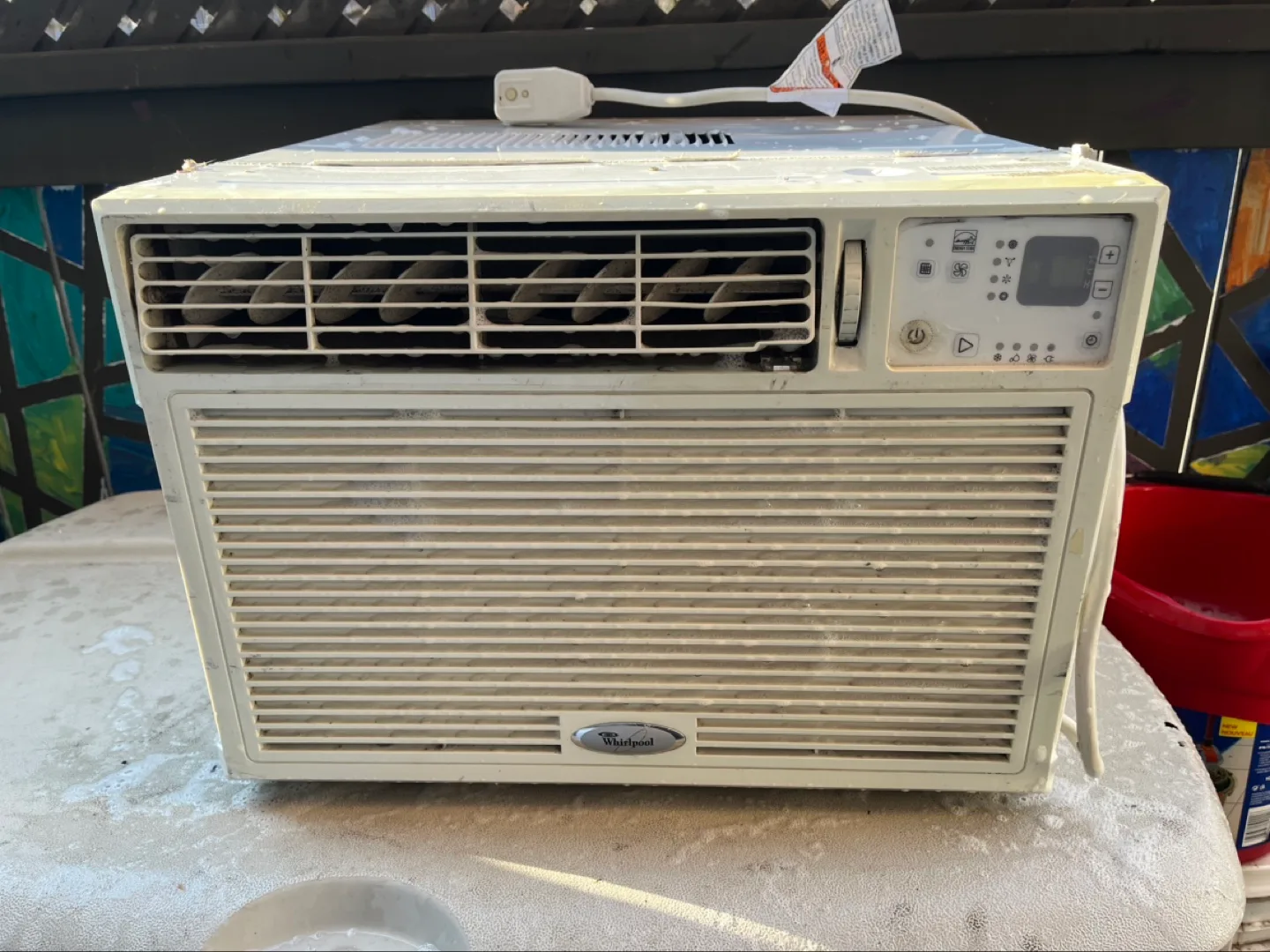 Whirlpool Window Air Conditioner - AC0126GPW thumbnail