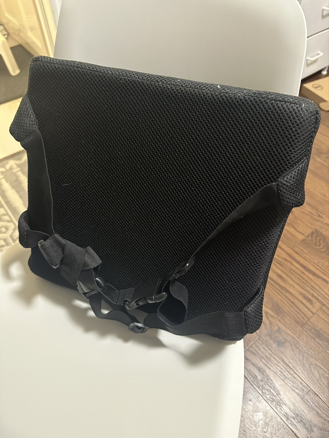 Everlasting Comfort Lumbar Support Cushion - photo 2
