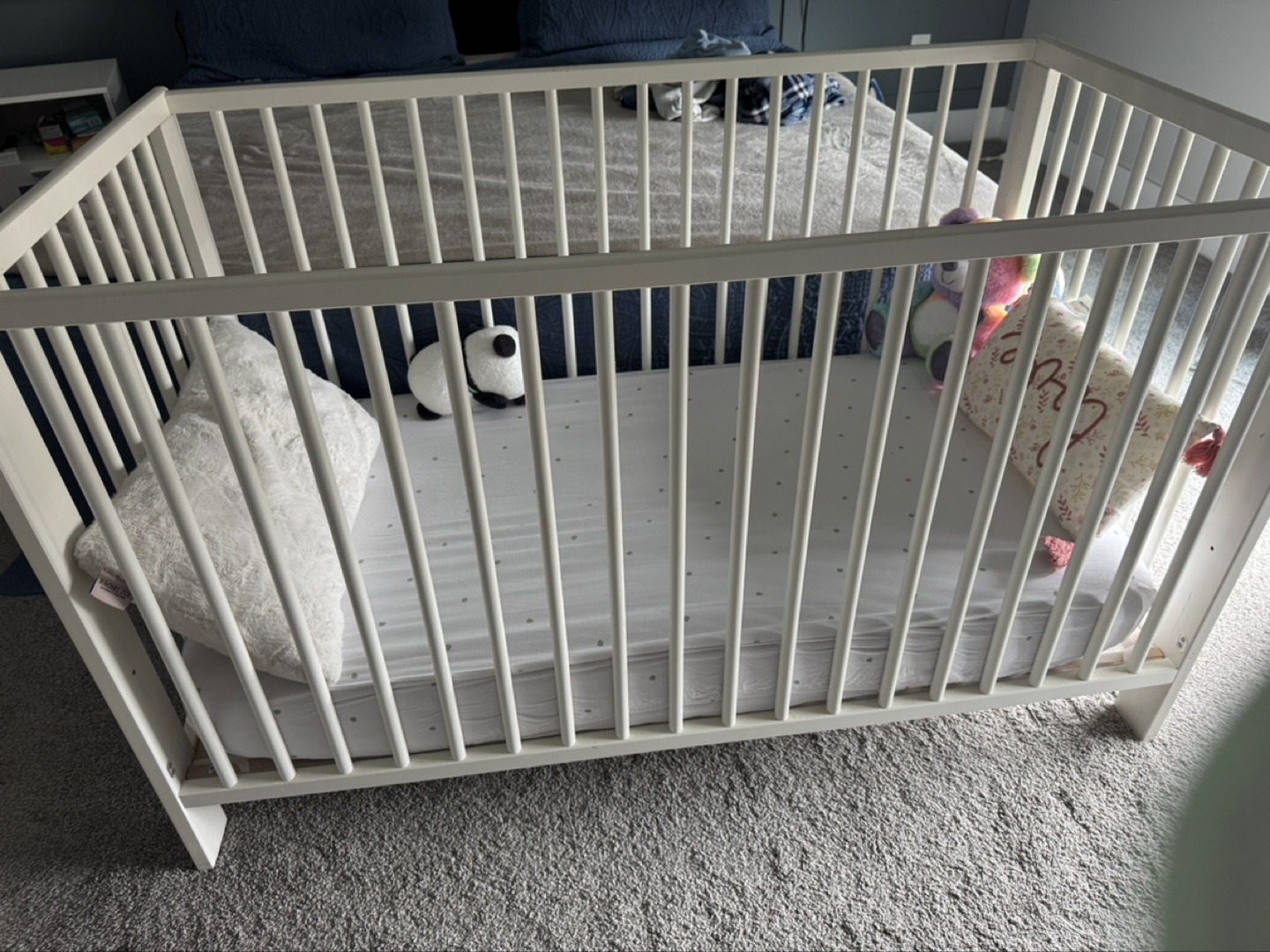 White Baby Crib + mattress free