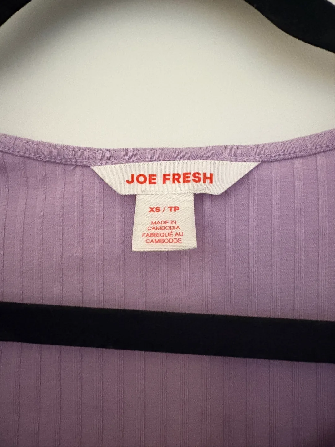 Lavender Top - Spring Clothing Cleanout! 💚 image indicator(2)