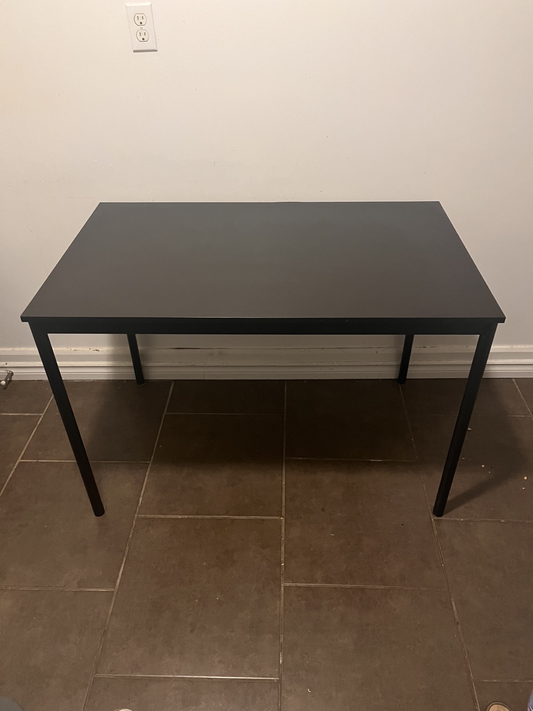 Dining Table: IKEA Sansberg