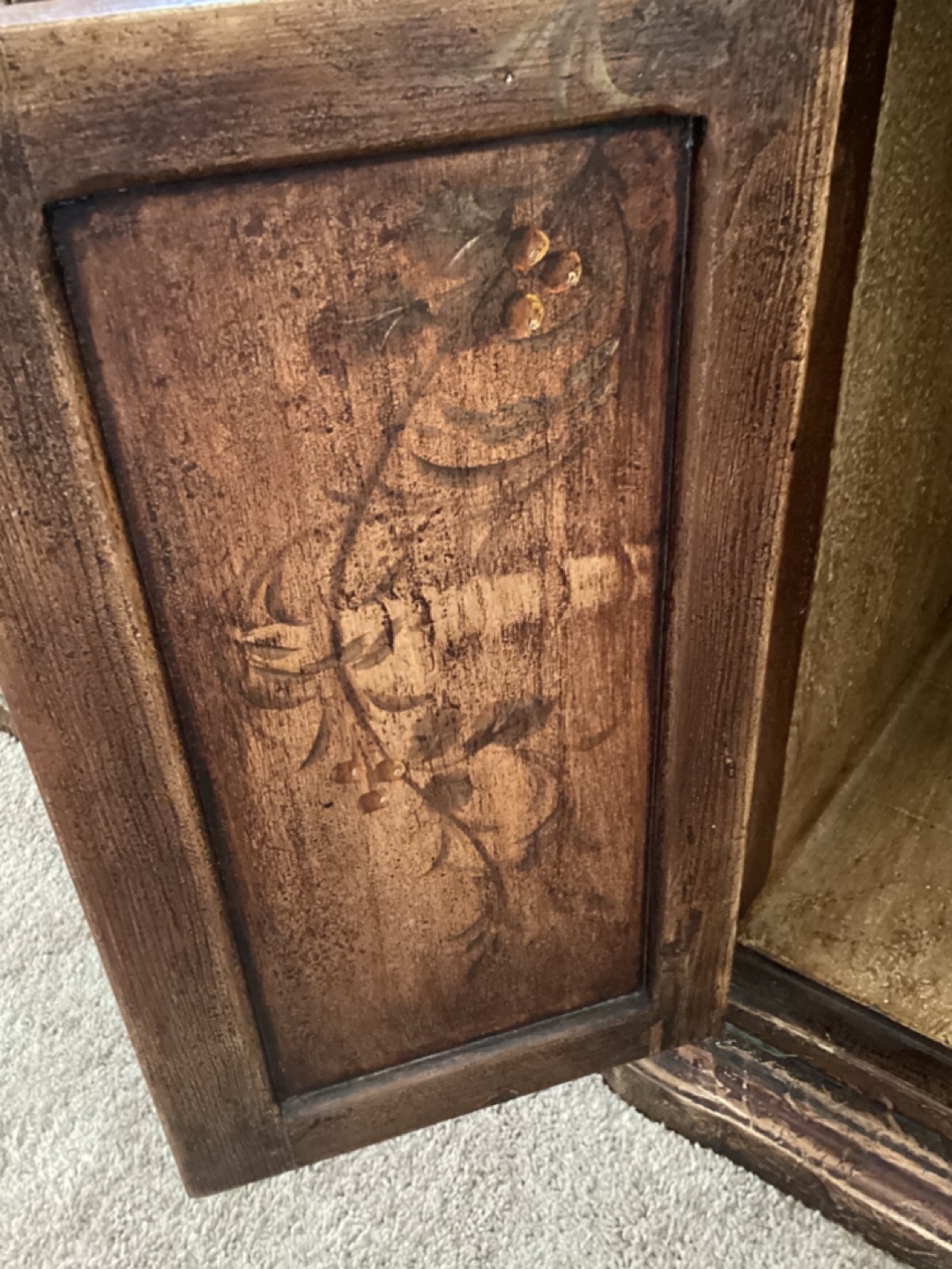 Beautiful Hand-Painted Wood Sideboard - photo 5