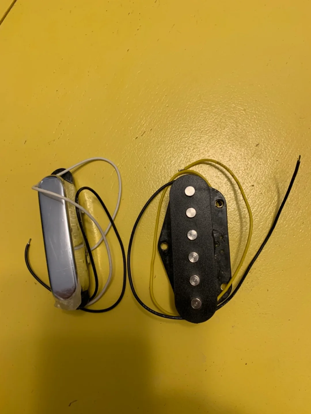 Guitar Parts Lot: Pickups, Tuning Pegs image indicator(2)