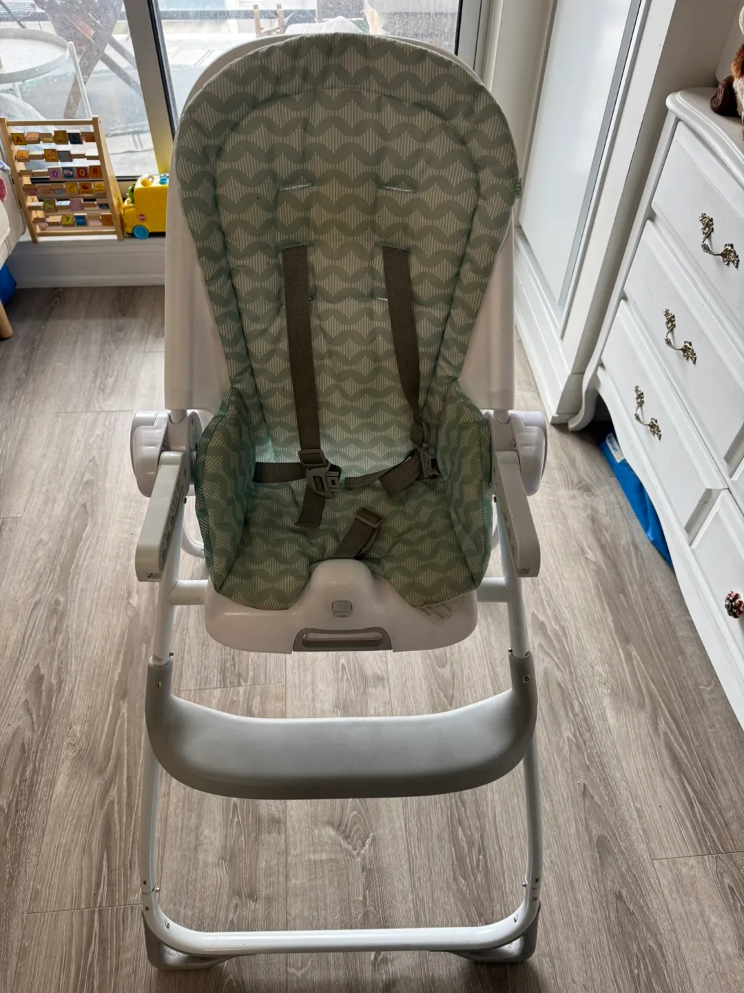 Baby High Chair - Teal and Grey image indicator(8)