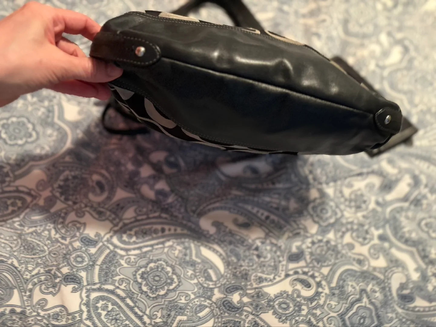 Coach Signature C Black & Grey Shoulder Bag & Wallet Set image indicator(4)