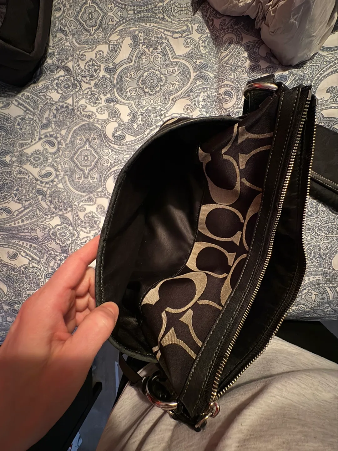 Coach Signature C Black & Grey Shoulder Bag & Wallet Set image indicator(2)