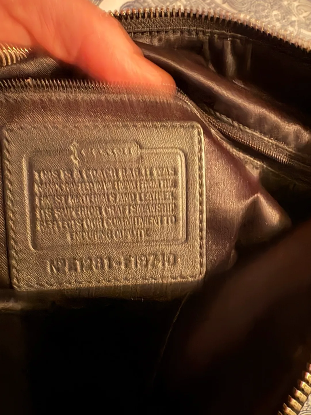 Coach Signature C Black & Grey Shoulder Bag & Wallet Set image indicator(3)